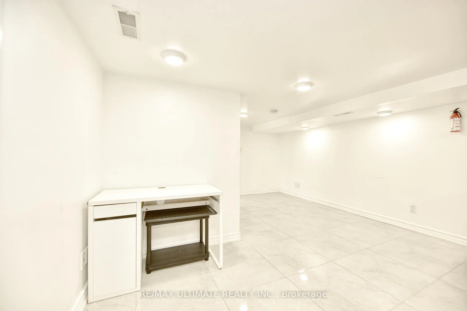 Photo 10 of Unit Basement, 433 Symington Avenue, Toronto, Weston-Pellam Park — HOMEH