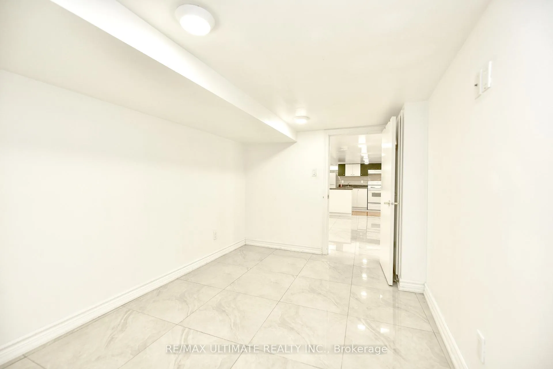 Photo 13 of Unit Basement, 433 Symington Avenue, Toronto, Weston-Pellam Park — HOMEH