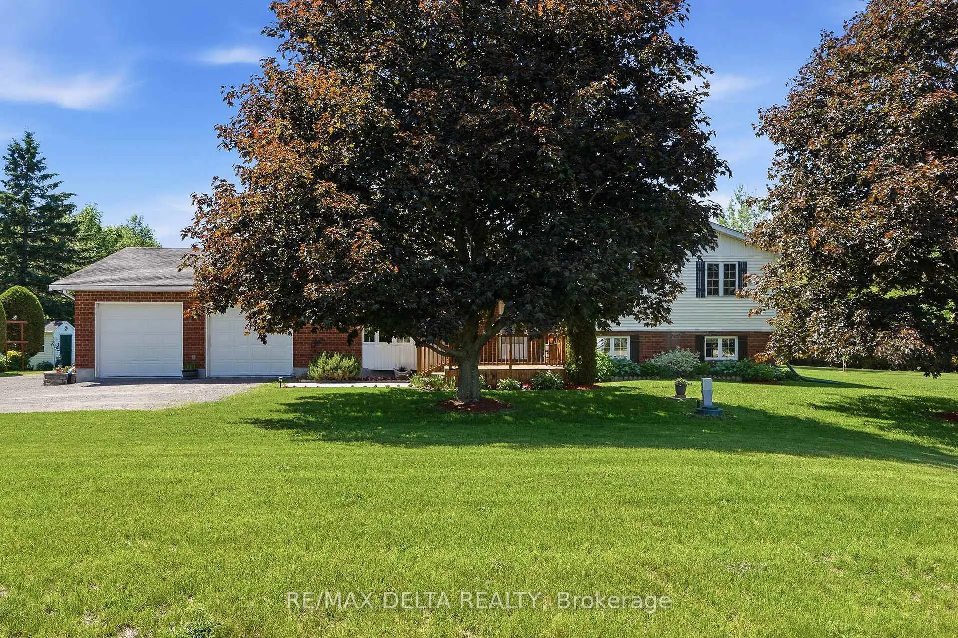 Photo 2 of 1051 Aberdeen Road W, Champlain, Champlain Twp — HOMEH