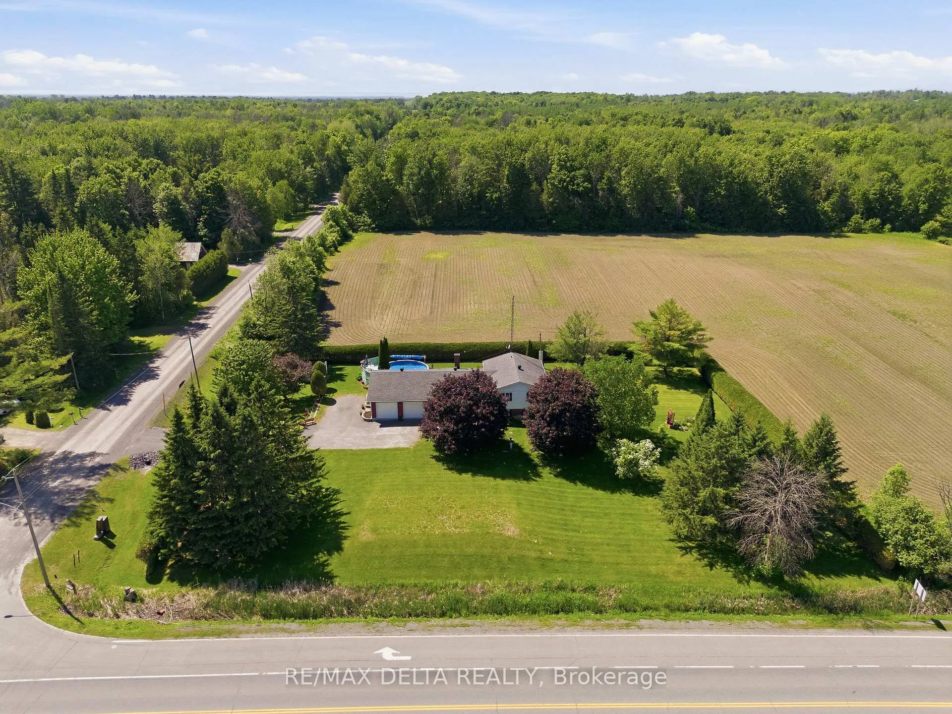Photo 35 of 1051 Aberdeen Road W, Champlain, Champlain Twp — HOMEH