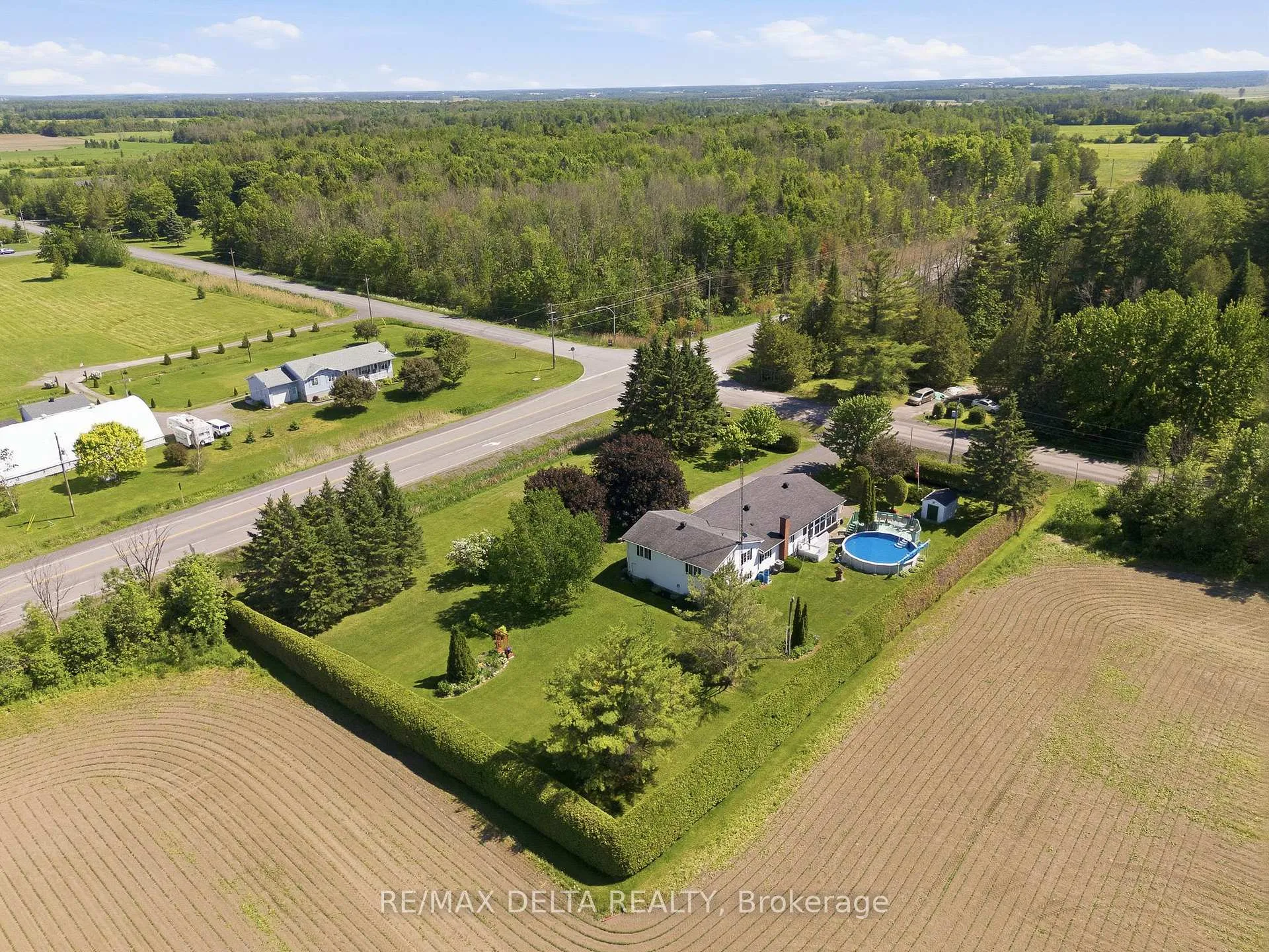 Photo 38 of 1051 Aberdeen Road W, Champlain, Champlain Twp — HOMEH