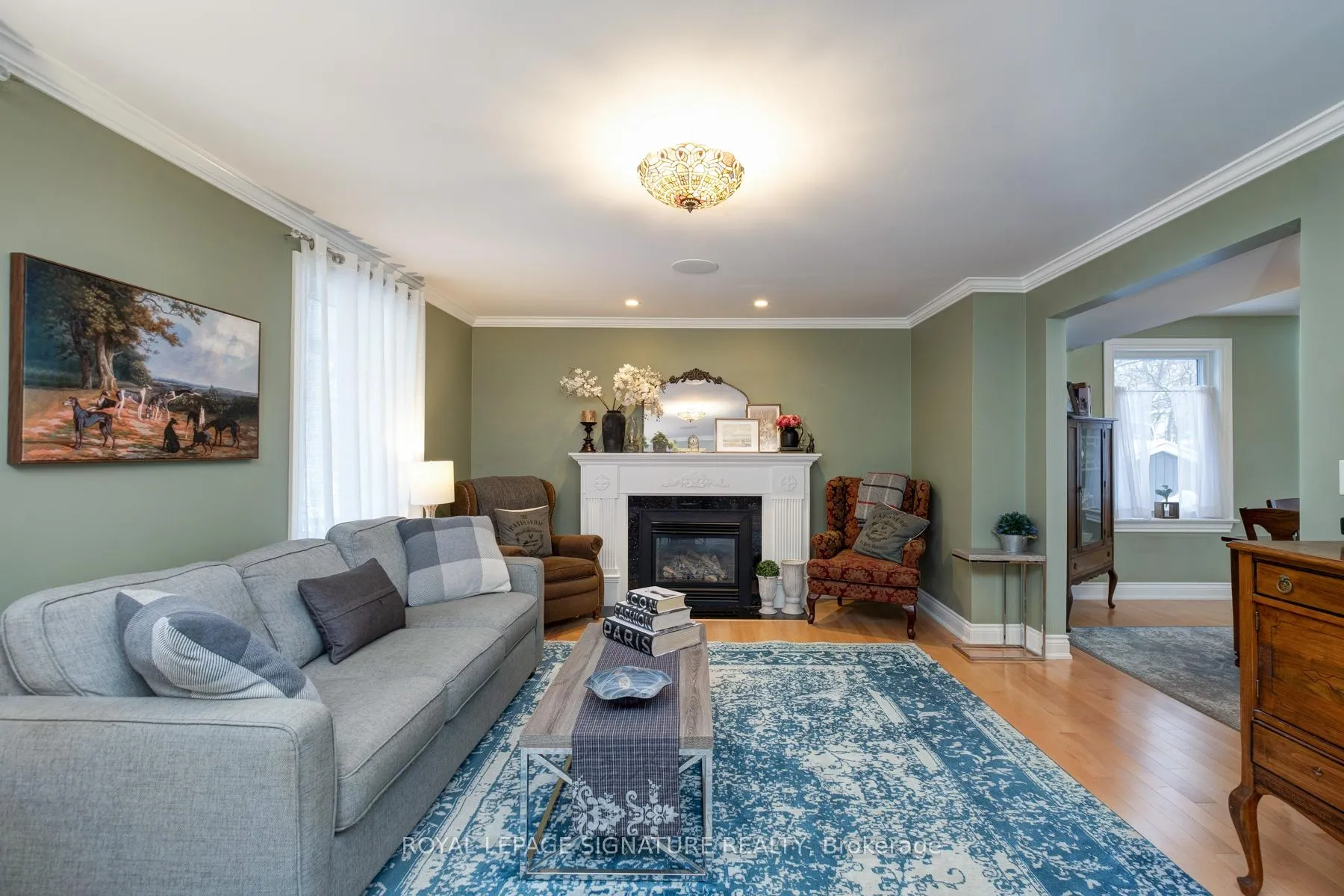 Photo 6 of 935 Centre Street S, Whitby, Downtown Whitby — HOMEH