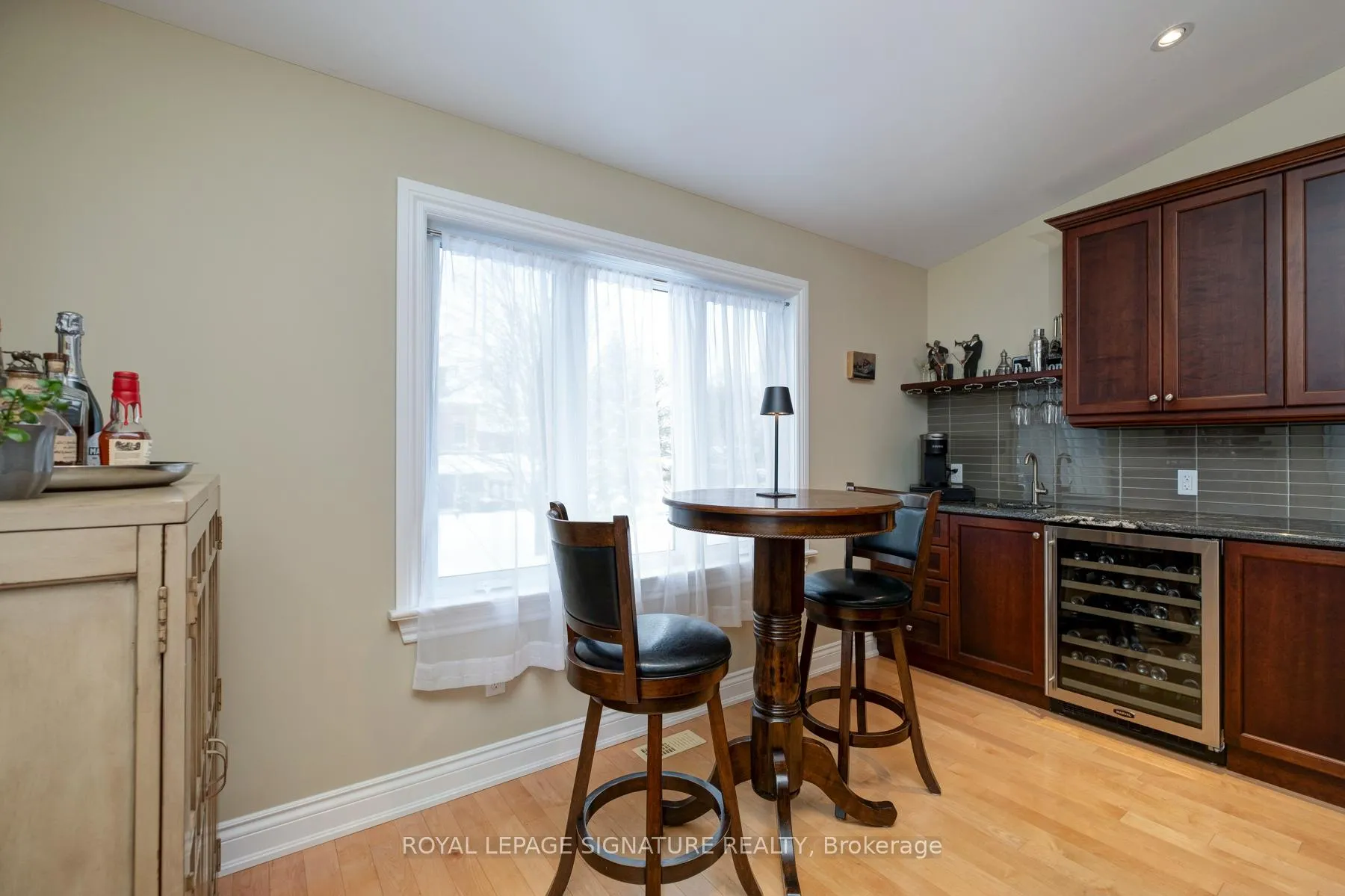 Photo 21 of 935 Centre Street S, Whitby, Downtown Whitby — HOMEH