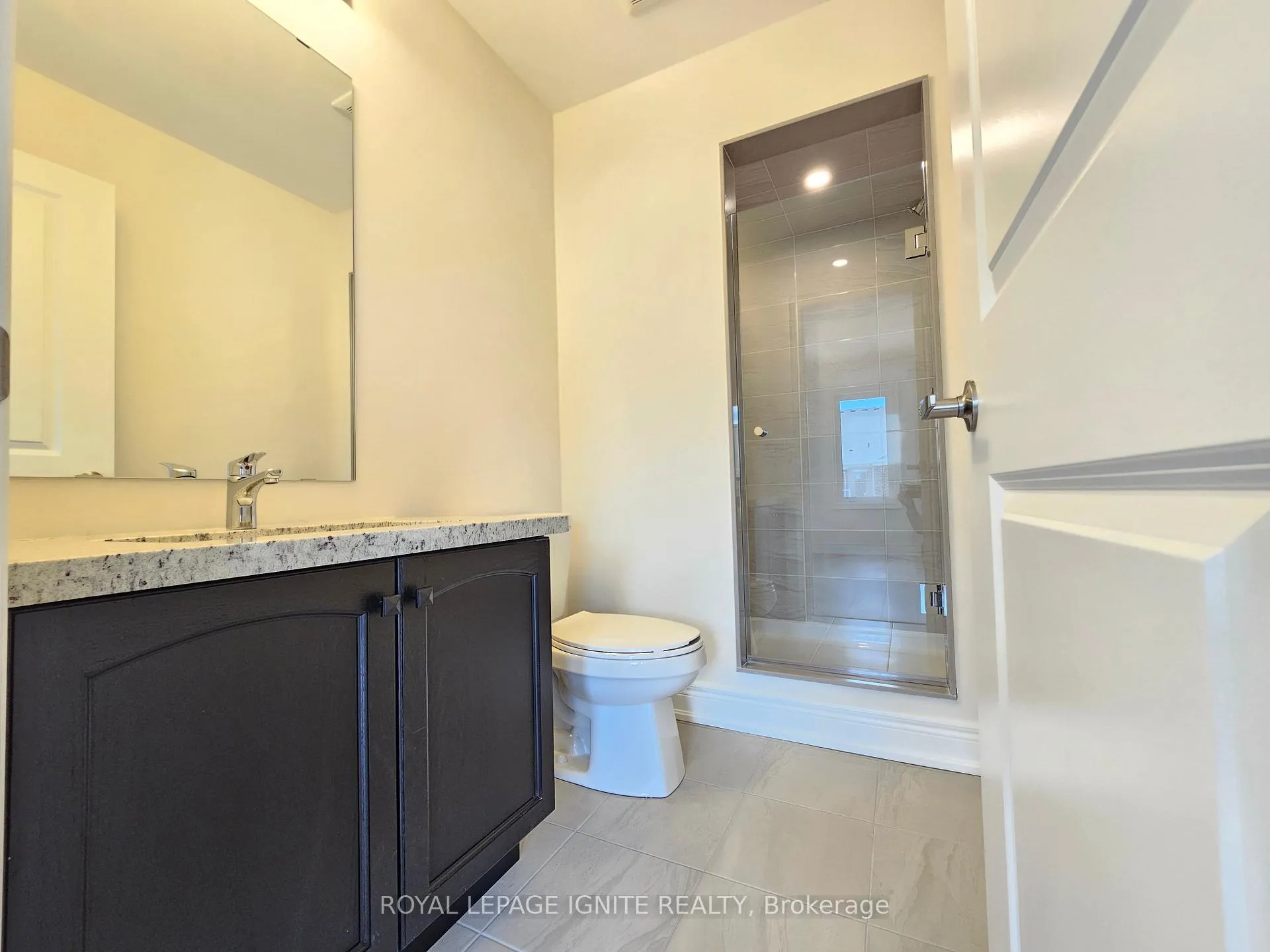 Photo 16 of 2946 Whites Road, Pickering, Rural Pickering — HOMEH
