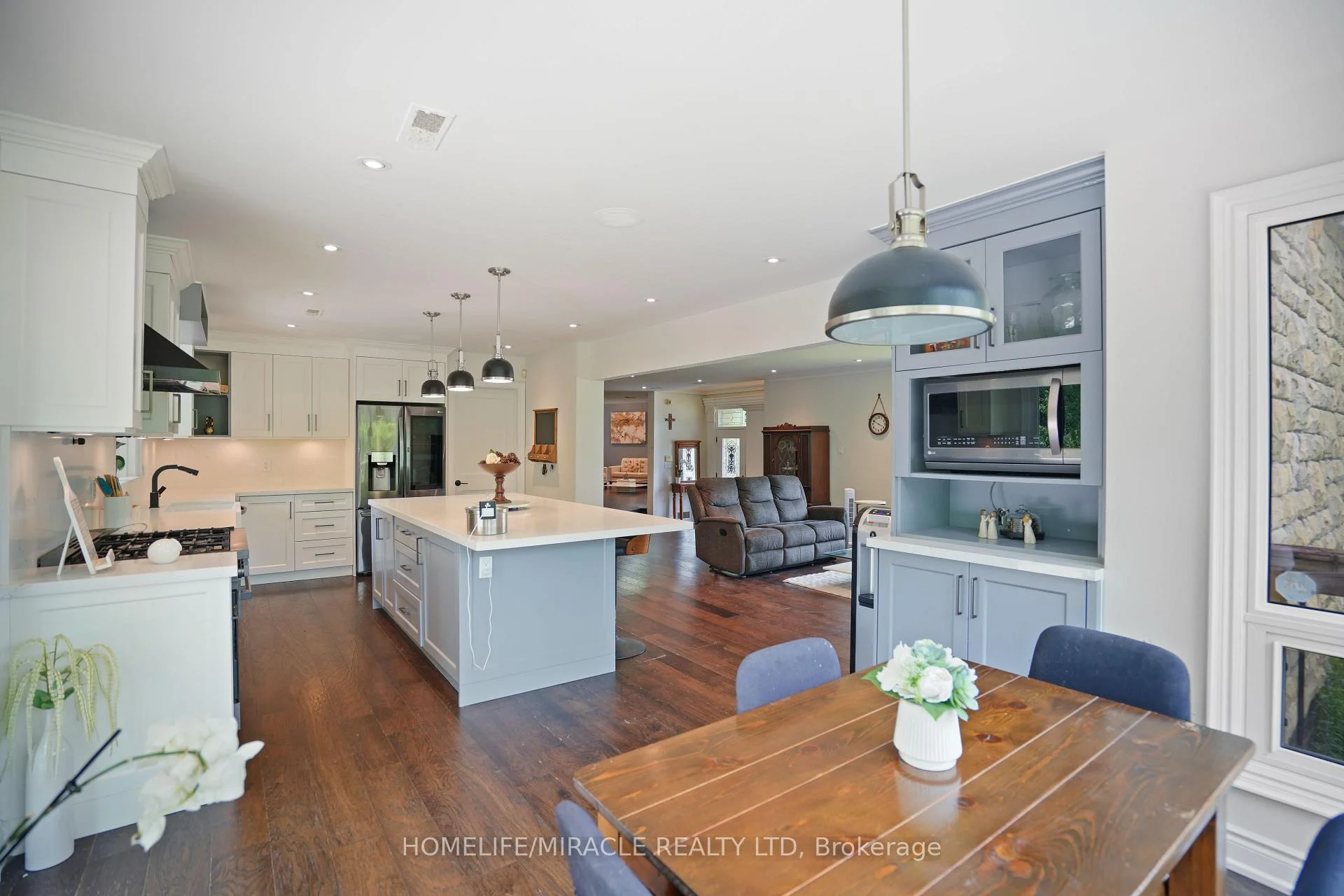 Photo 13 of 19 Tanglewood Drive, Caledon, Rural Caledon — HOMEH