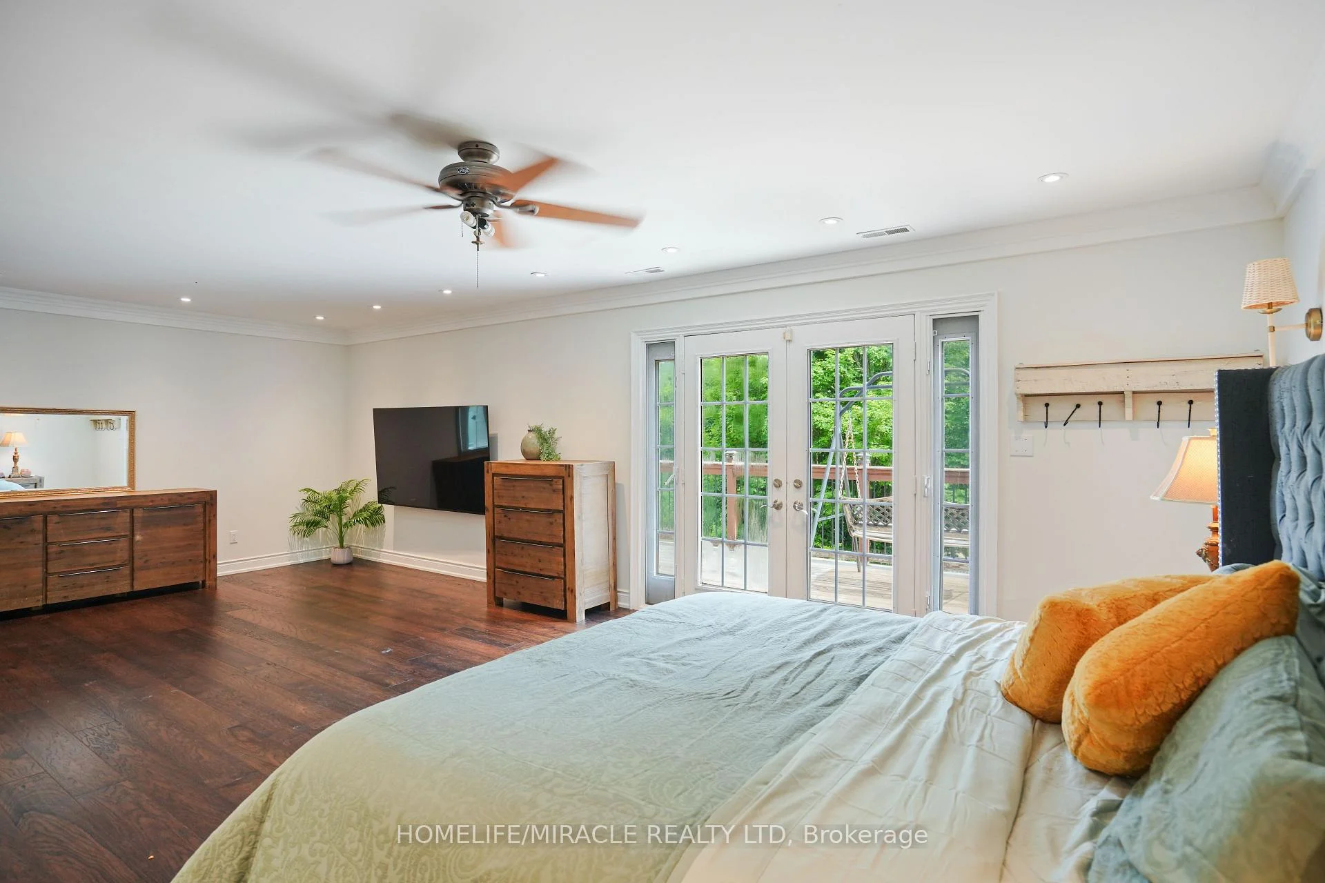 Photo 17 of 19 Tanglewood Drive, Caledon, Rural Caledon — HOMEH