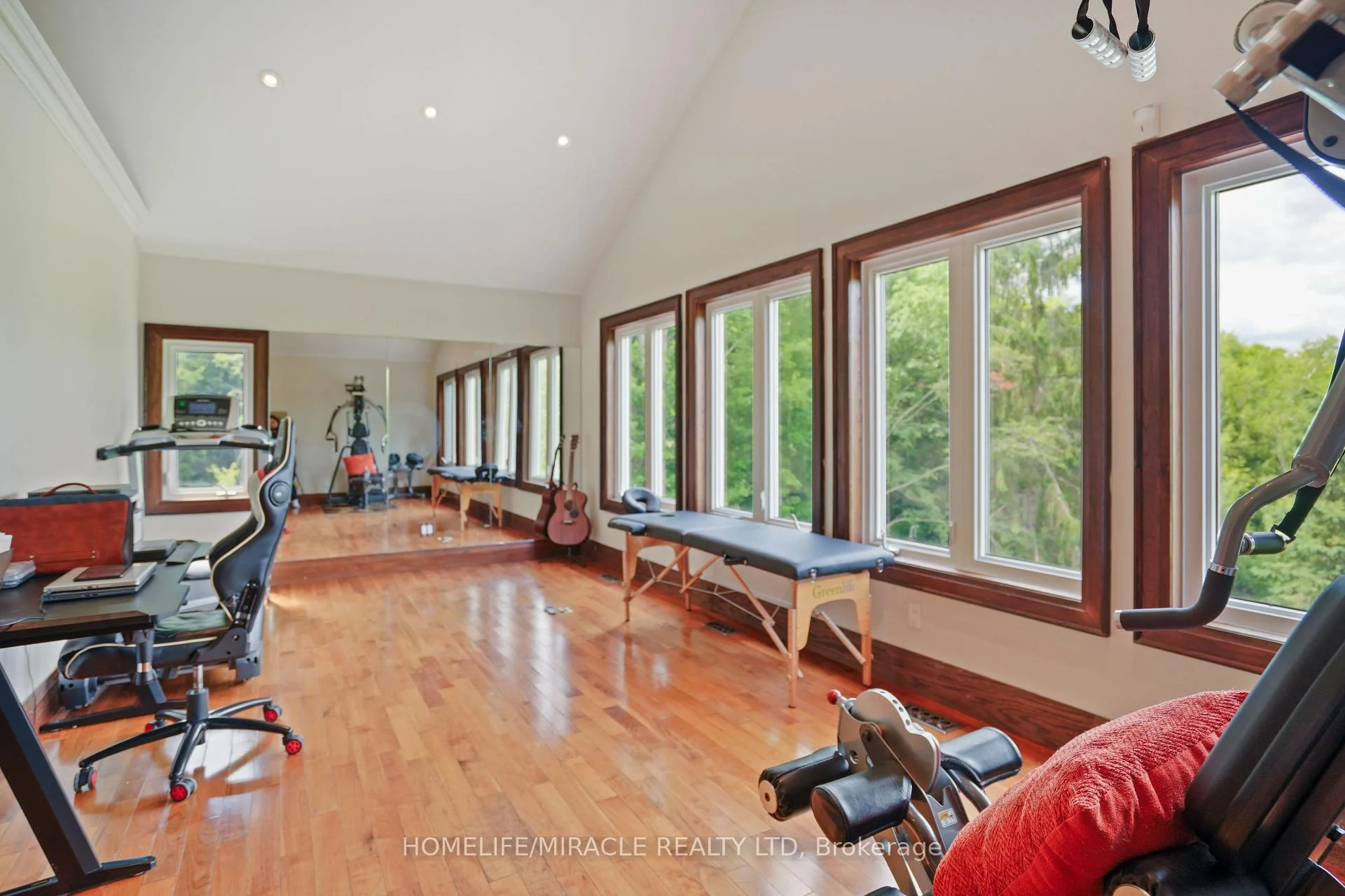 Photo 31 of 19 Tanglewood Drive, Caledon, Rural Caledon — HOMEH