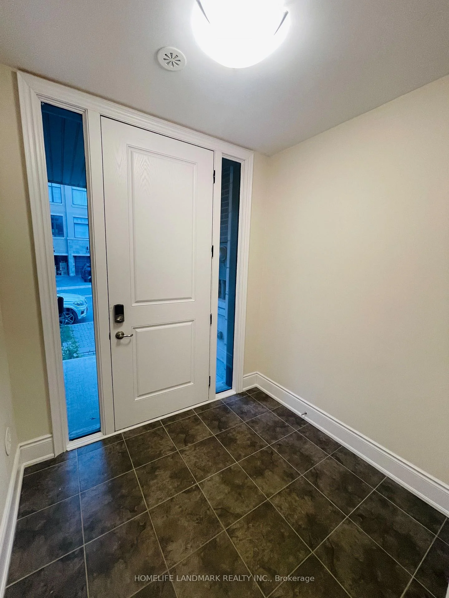 Photo 25 of 95 Carrville Woods Circle, Vaughan, Patterson — HOMEH