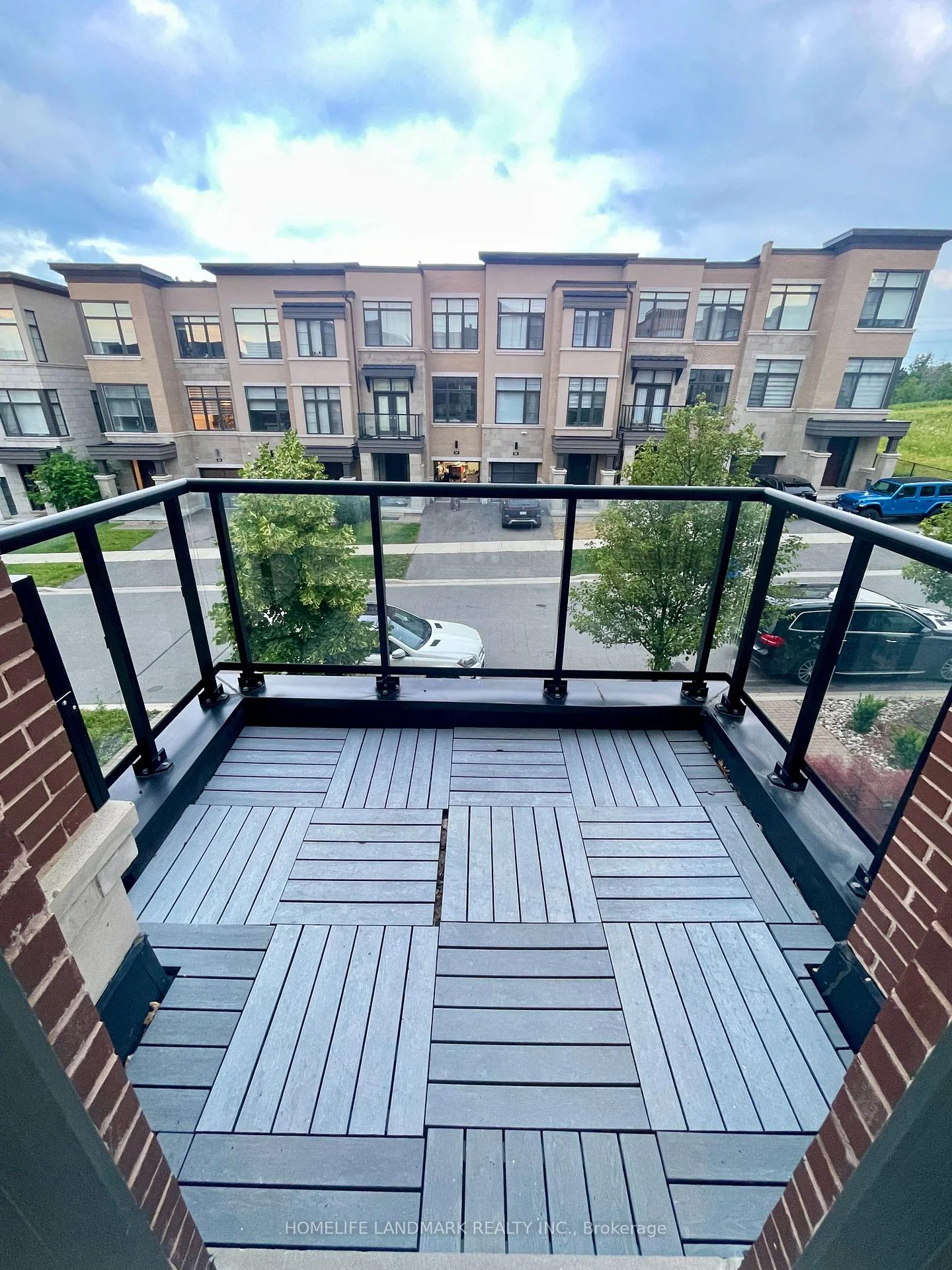 Photo 44 of 95 Carrville Woods Circle, Vaughan, Patterson — HOMEH