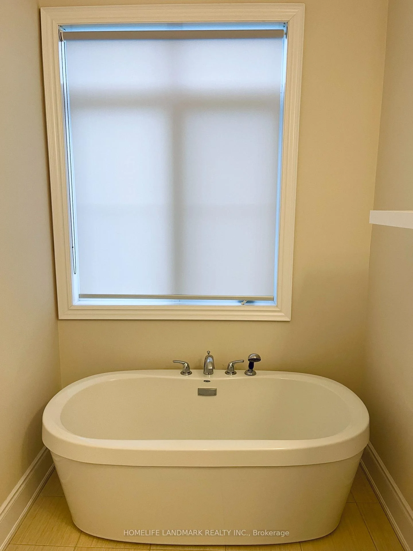 Photo 53 of 95 Carrville Woods Circle, Vaughan, Patterson — HOMEH