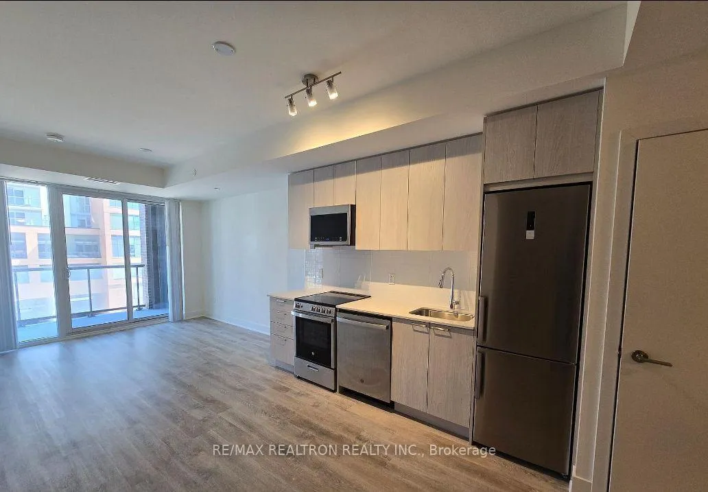 Photo 3 of Unit 301, 185 Deerfield Road, Newmarket, Central Newmarket — HOMEH