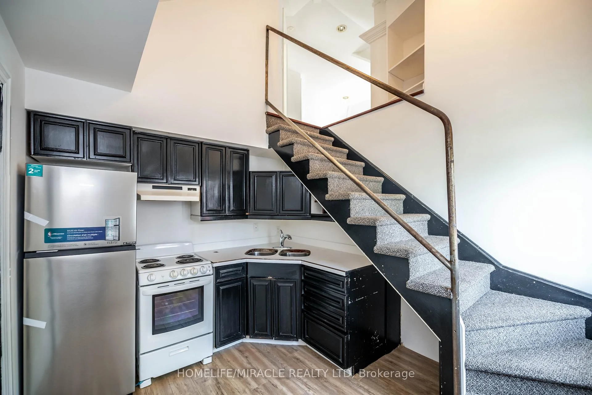 Photo 26 of 4975 Mcrae Street, Niagara Falls, Cherrywood — HOMEH