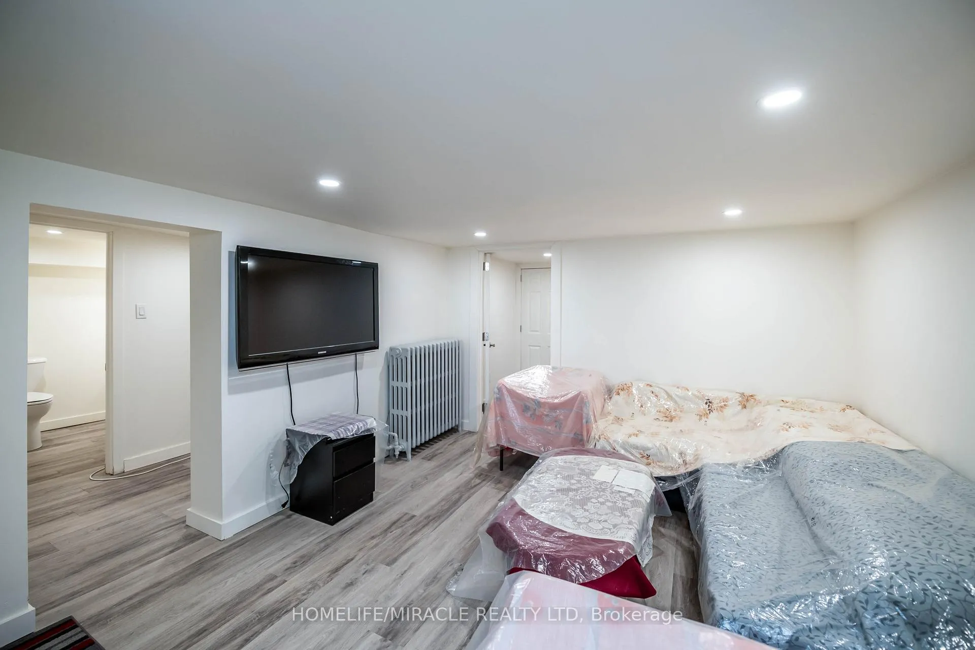 Photo 39 of 4975 Mcrae Street, Niagara Falls, Cherrywood — HOMEH