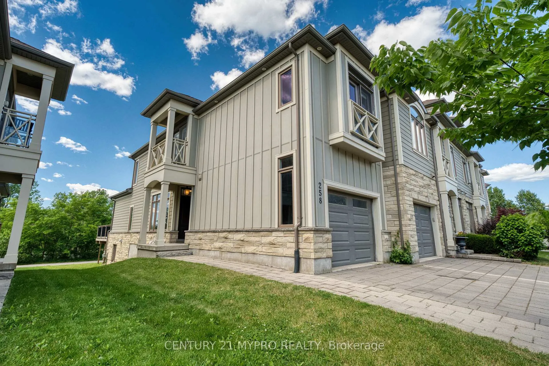 Photo 2 of 258 Callaway Road, London, North R — HOMEH