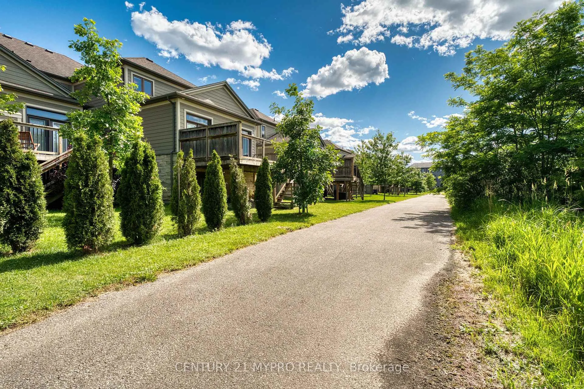Photo 31 of 258 Callaway Road, London, North R — HOMEH