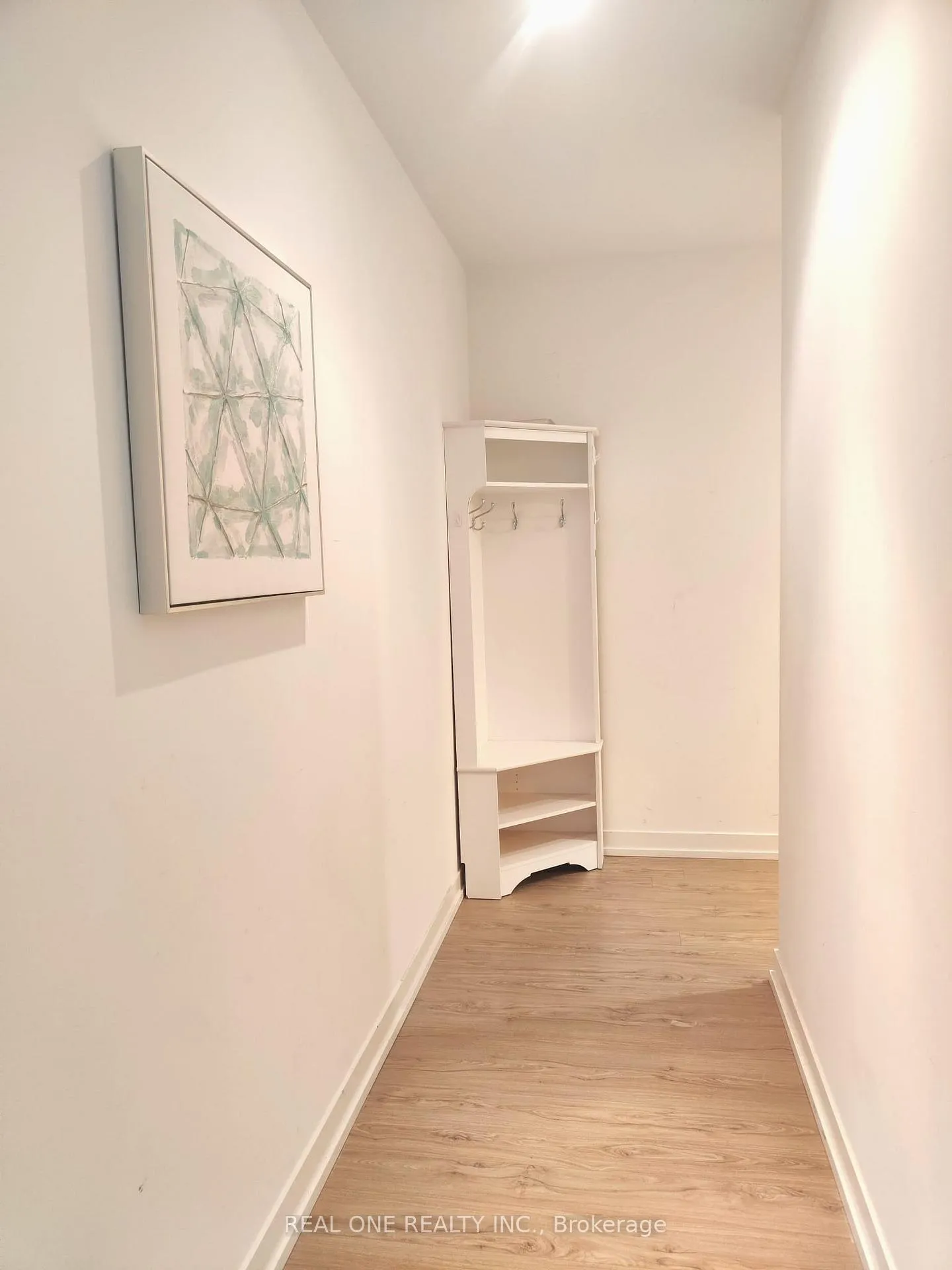 Photo 7 of Unit 822, 85 Wood Street, Toronto, Church-Yonge Corridor — HOMEH