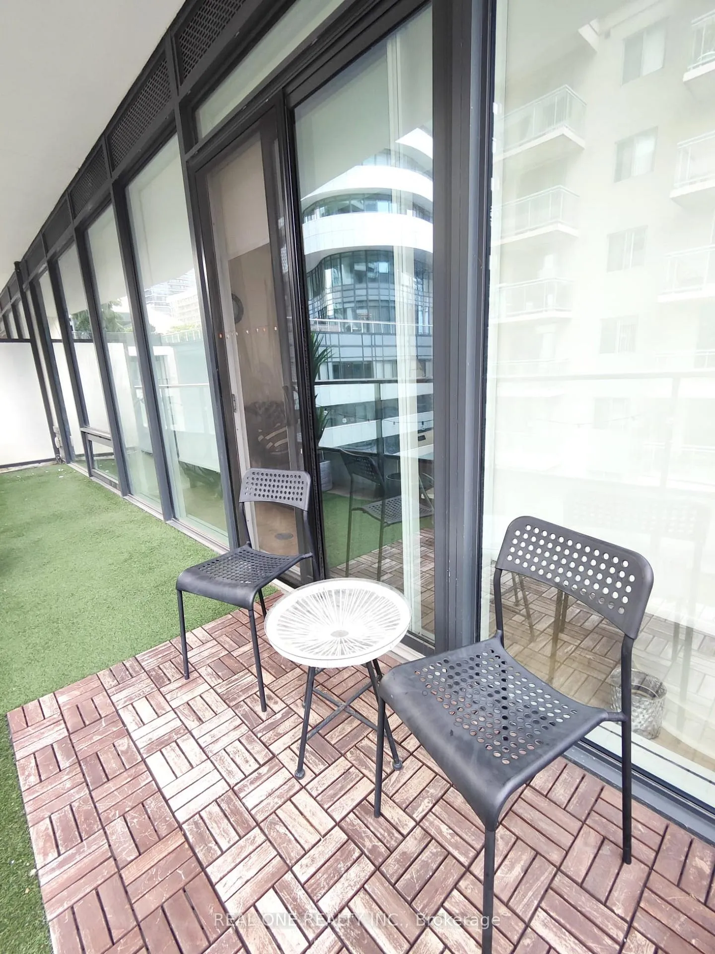 Photo 12 of Unit 822, 85 Wood Street, Toronto, Church-Yonge Corridor — HOMEH