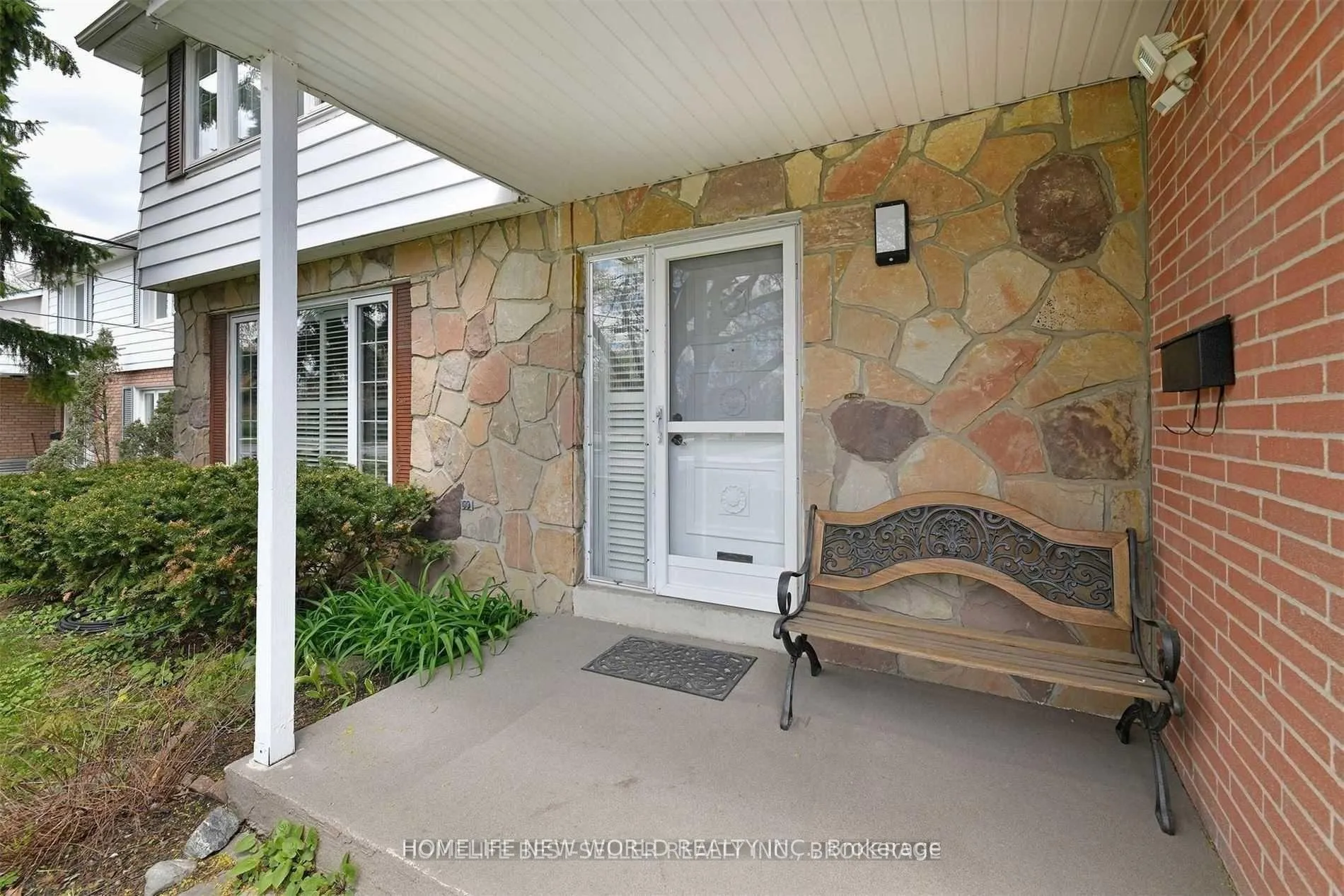 Photo 2 of 55 Henderson Avenue, Markham, Grandview — HOMEH