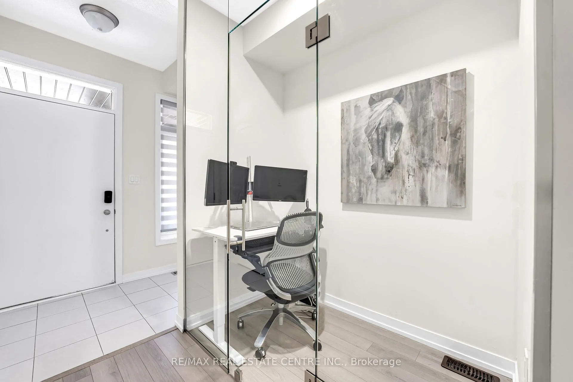 Photo 5 of 1538 Moonseed Place, Milton, Cobban — HOMEH