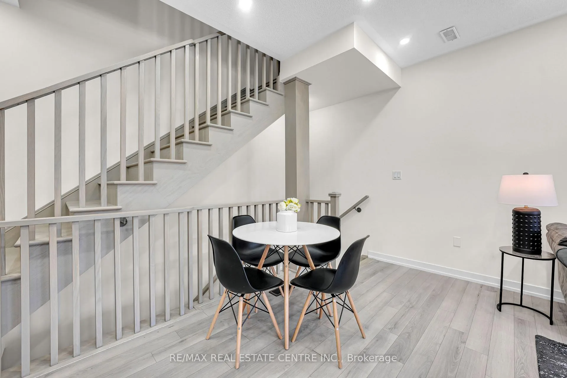 Photo 16 of 1538 Moonseed Place, Milton, Cobban — HOMEH