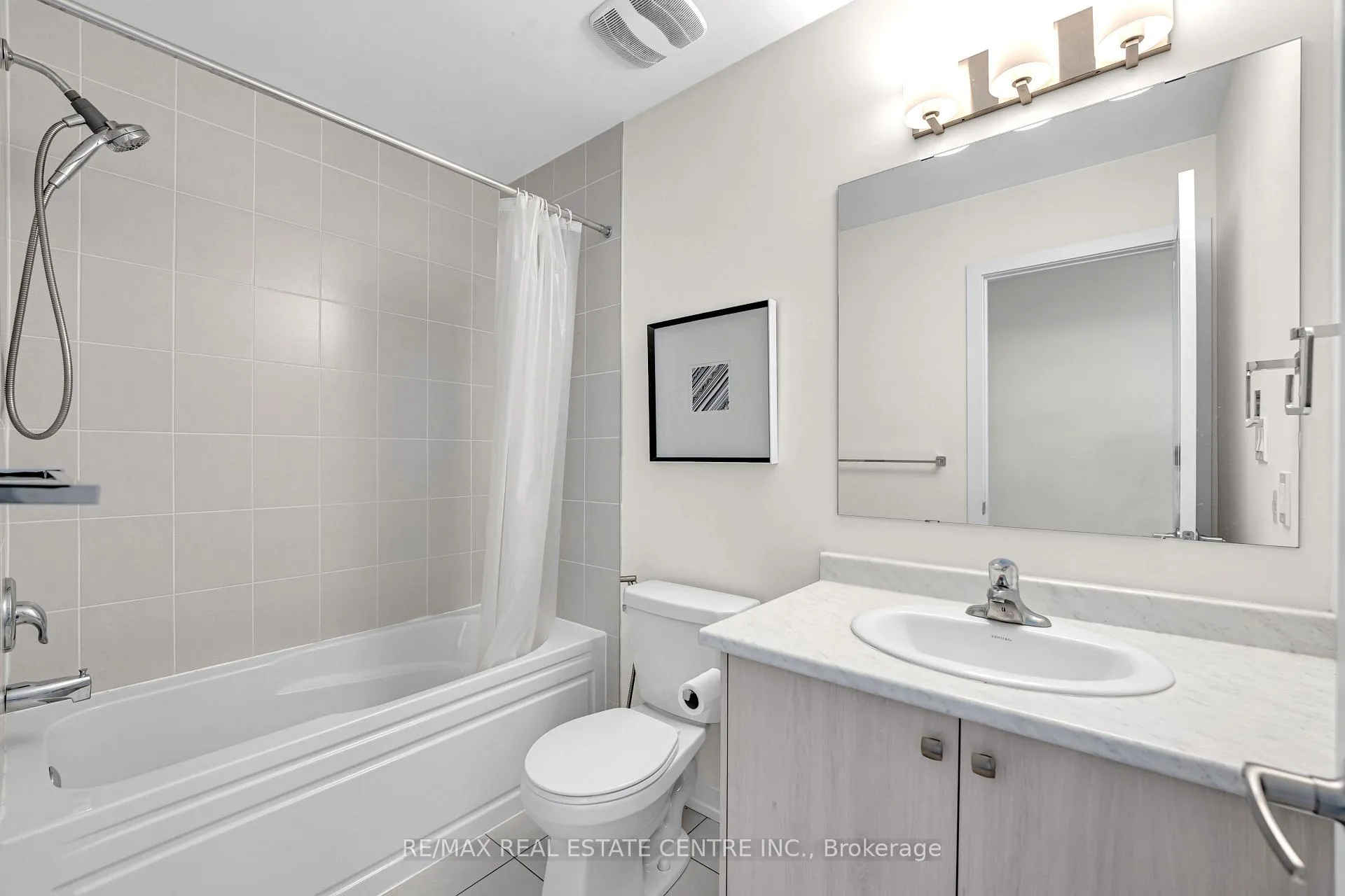 Photo 34 of 1538 Moonseed Place, Milton, Cobban — HOMEH