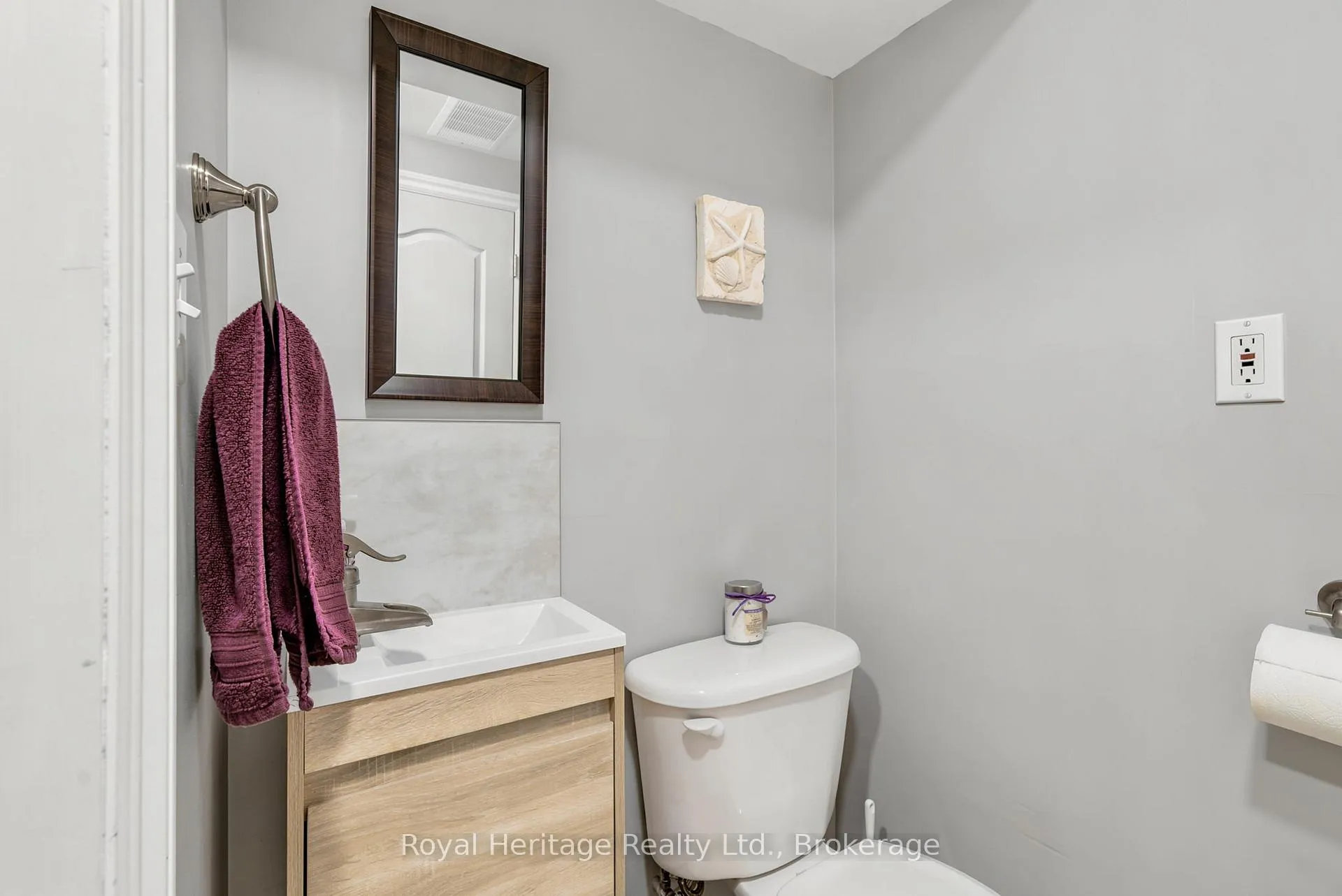 Photo 22 of 7 Waterview Lane, Clarington, Newcastle — HOMEH