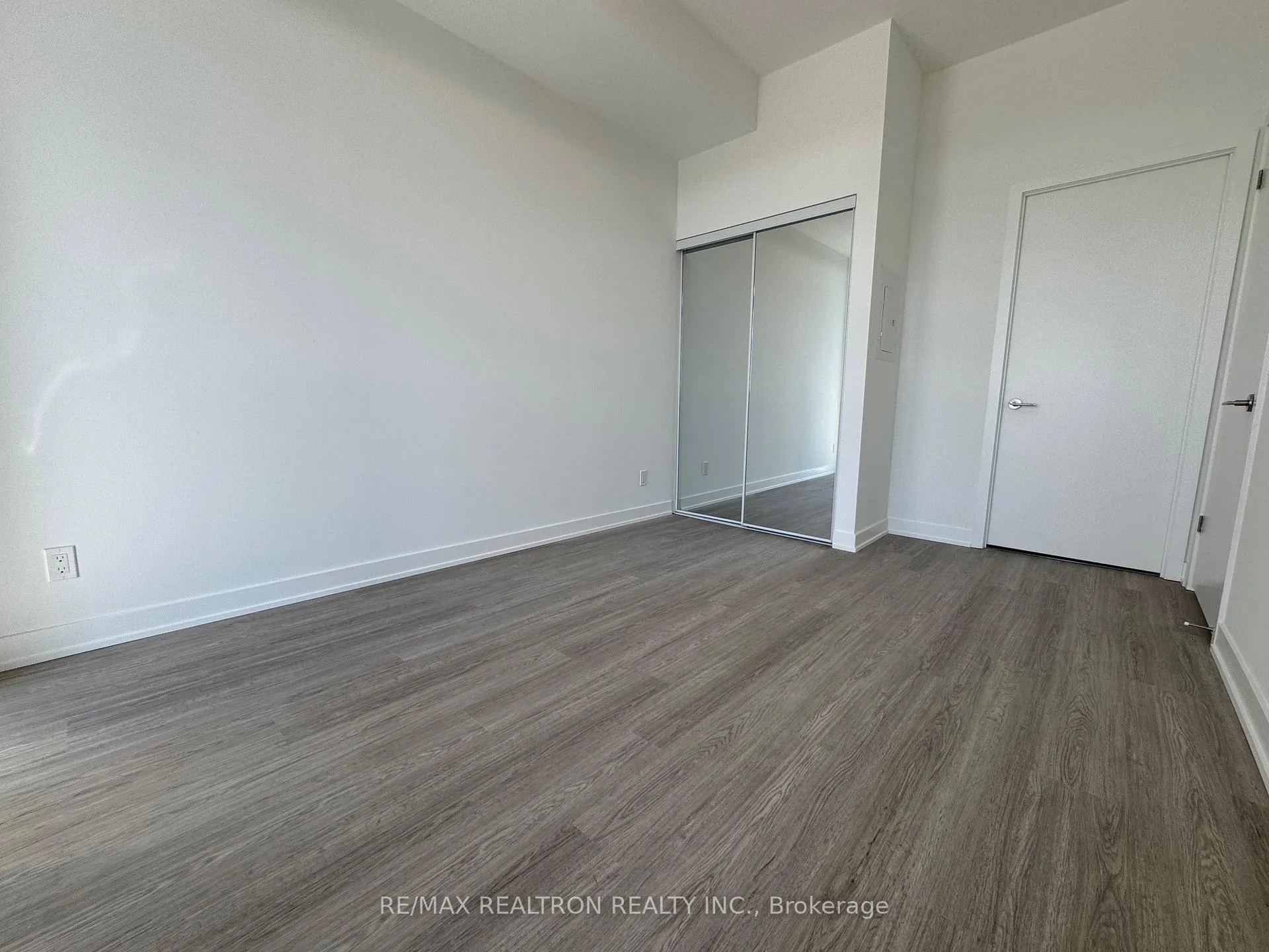 Photo 24 of Unit 631, 8188 Yonge Street, Vaughan, Uplands — HOMEH