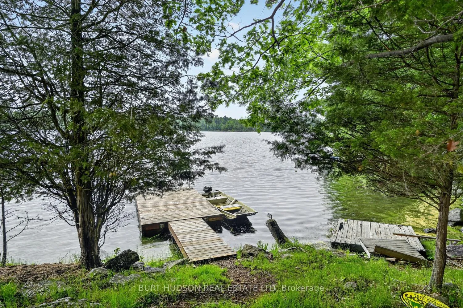 Photo 5 of 8 Birch Island, Rideau Lakes, Rideau Lakes (South Crosby) Twp — HOMEH