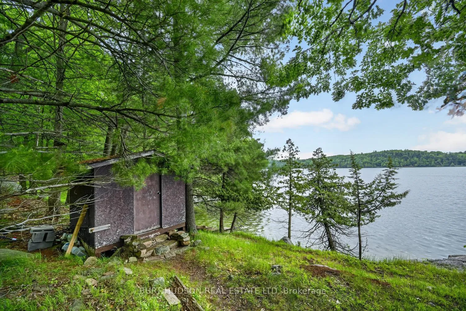 Photo 35 of 8 Birch Island, Rideau Lakes, Rideau Lakes (South Crosby) Twp — HOMEH