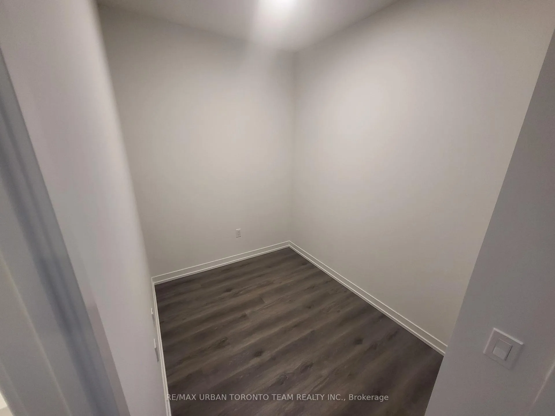Photo 11 of Unit 6315, 225 Commerce Street, Vaughan, Vaughan Corporate Centre — HOMEH
