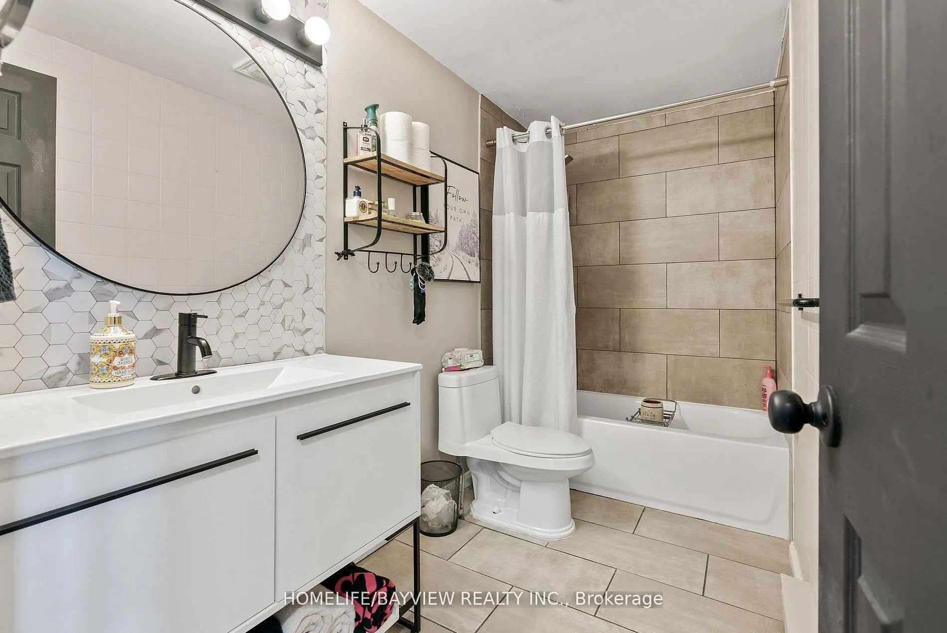 Photo 8 of 333 Preston Parkway, Cambridge — HOMEH