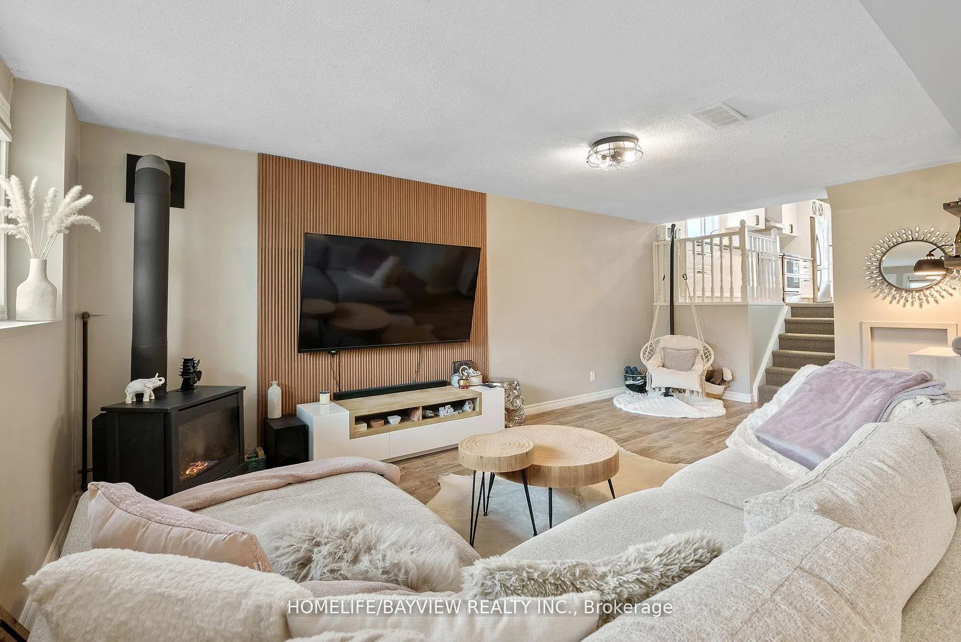 Photo 11 of 333 Preston Parkway, Cambridge — HOMEH
