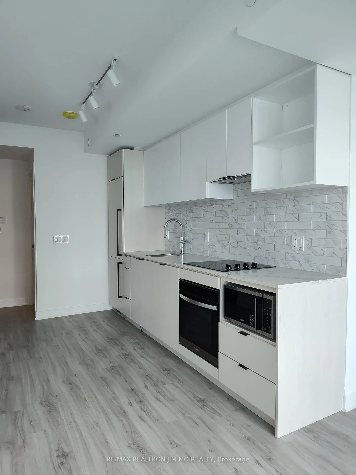 Photo 4 of Unit 5309, 252 Church Street, Toronto, Church-Yonge Corridor — HOMEH