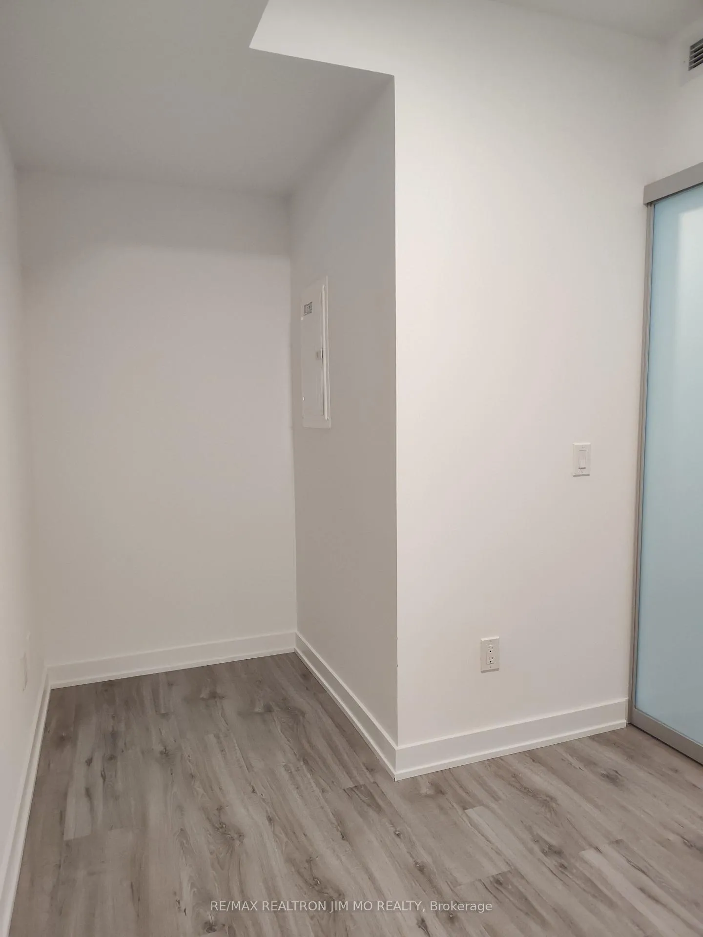 Photo 9 of Unit 5309, 252 Church Street, Toronto, Church-Yonge Corridor — HOMEH