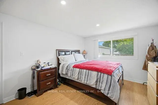 Photo 11 of 3 Nash Street, St. Catharines, Western Hill — HOMEH