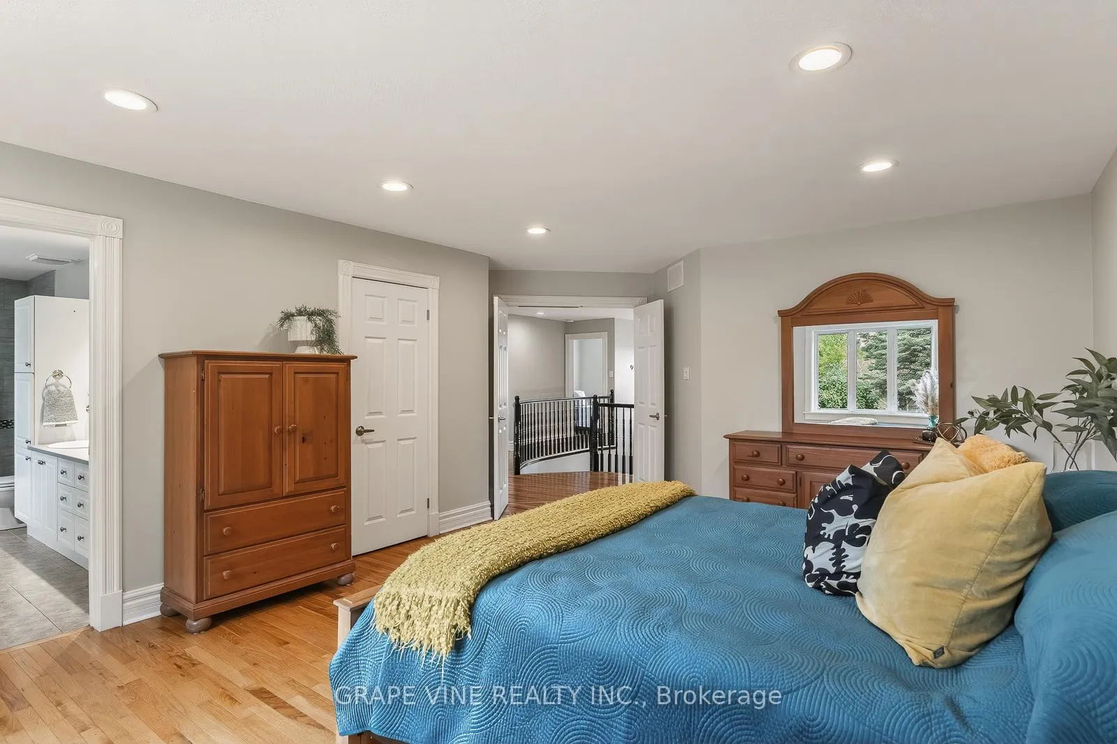 Photo 30 of 4 Carbery Drive, Ottawa, Stittsville (Central) — HOMEH