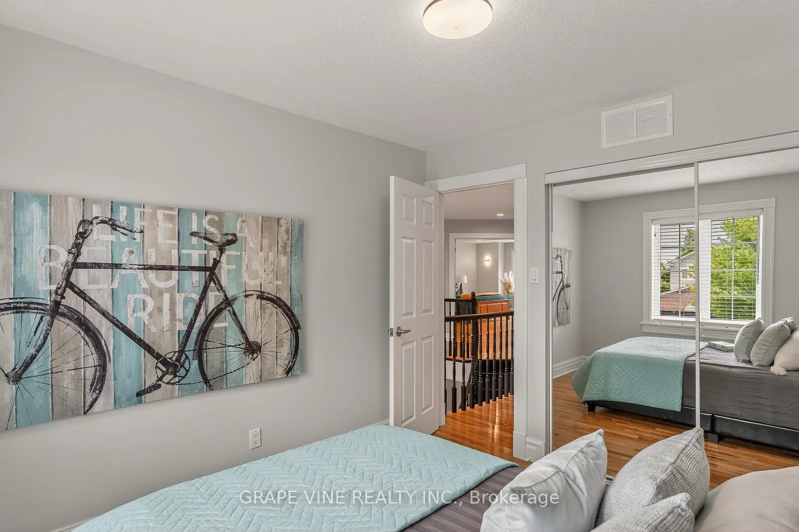 Photo 37 of 4 Carbery Drive, Ottawa, Stittsville (Central) — HOMEH