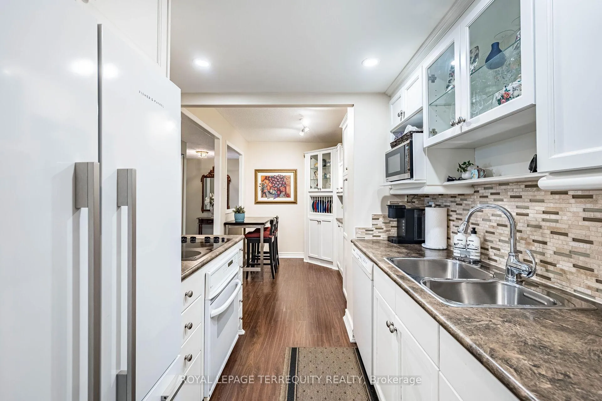 Photo 15 of Unit 306, 299 Mill Road, Etobicoke, Markland Wood — HOMEH