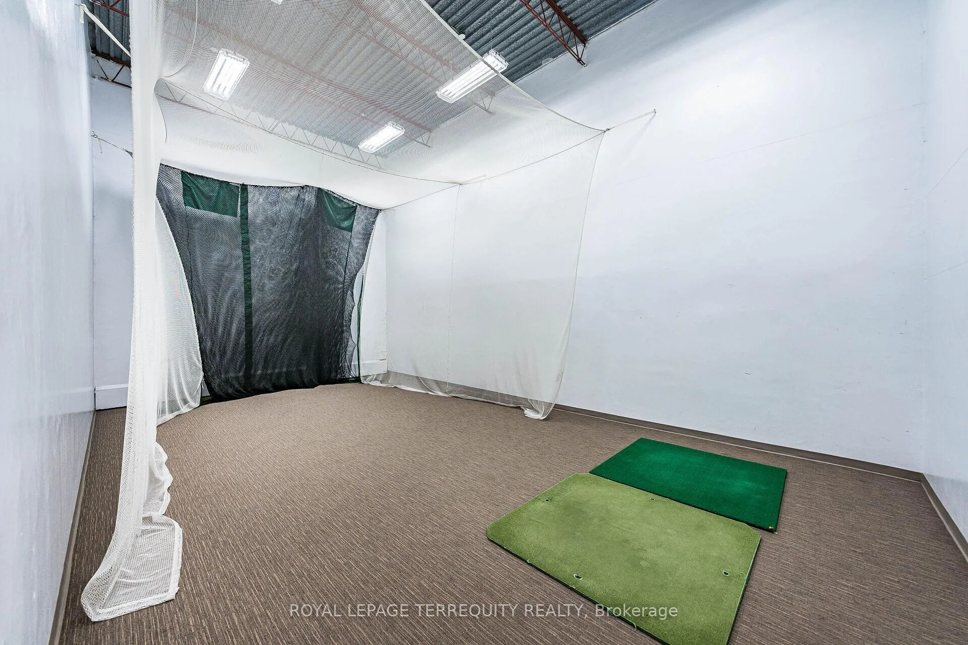 Photo 39 of Unit 306, 299 Mill Road, Etobicoke, Markland Wood — HOMEH