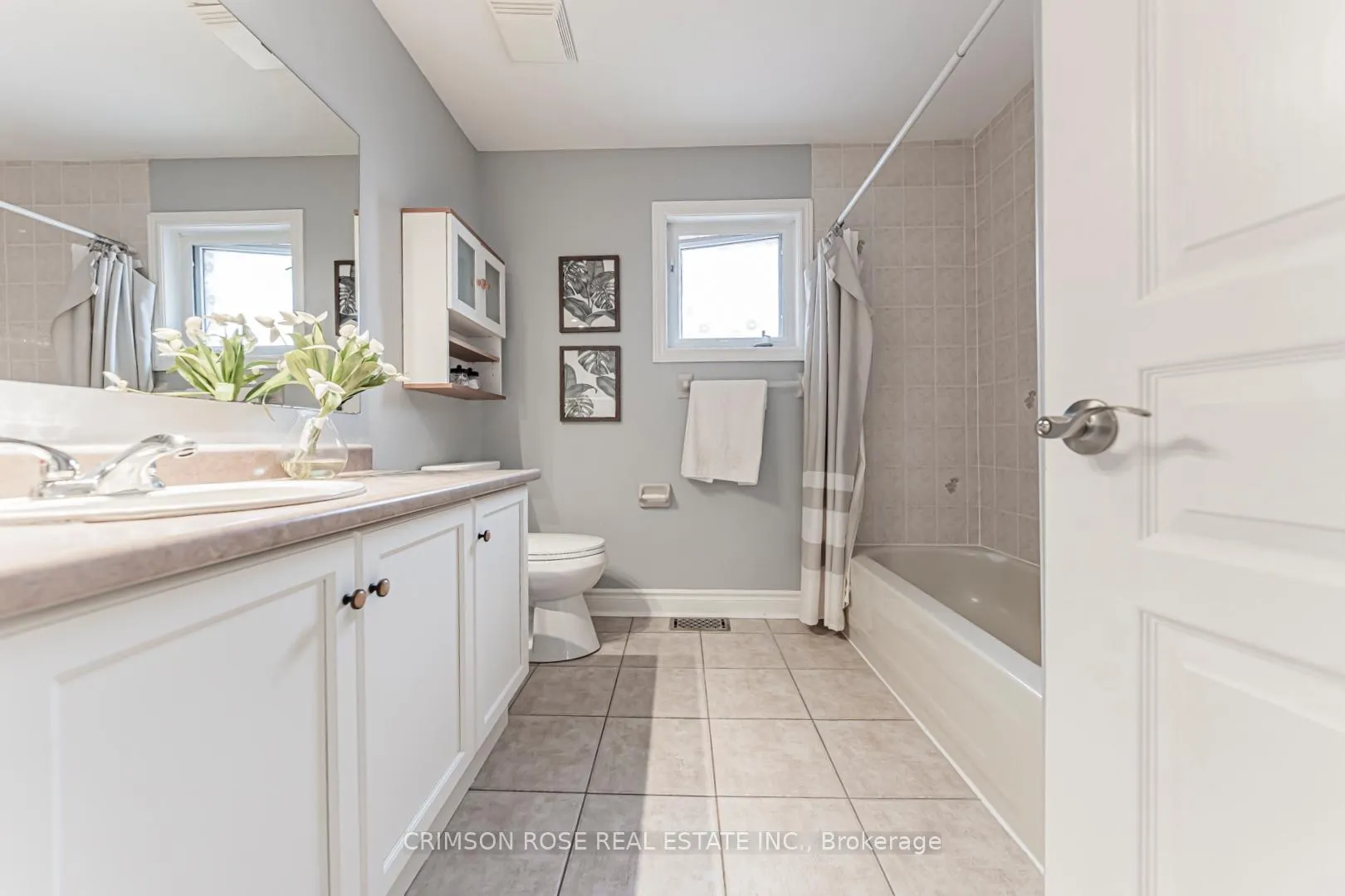 Photo 33 of 489 Ravineview Way, Oakville, Wedgewood Creek — HOMEH