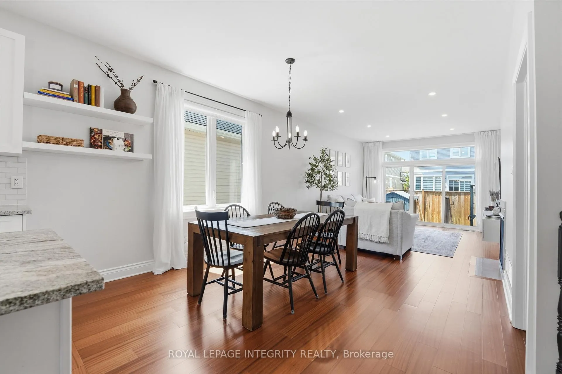 Photo 17 of 23 Borland Drive, Carleton Place, Carleton Place — HOMEH