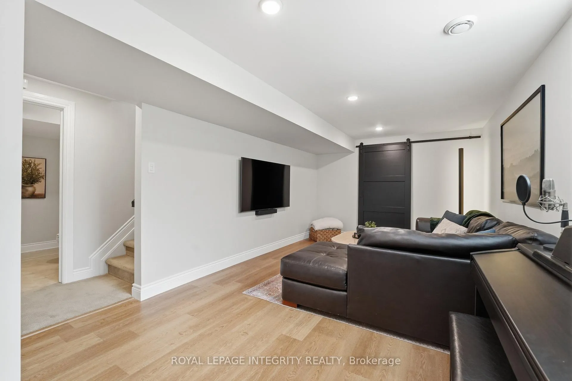 Photo 37 of 23 Borland Drive, Carleton Place, Carleton Place — HOMEH