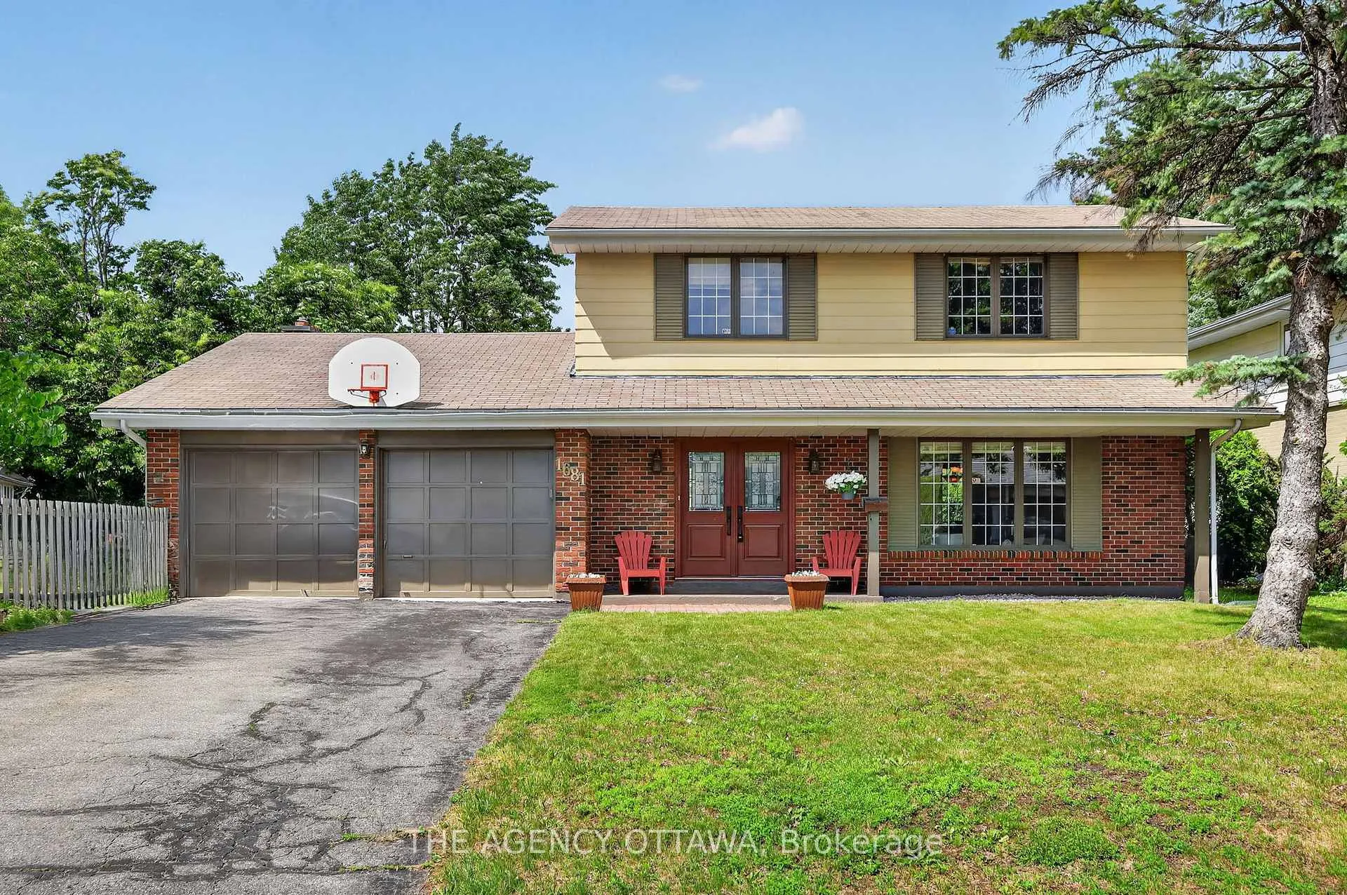 Photo 1 of 1681 Amberdale Crescent, Ottawa, Guildwood Estates - Urbandale Acres — HOMEH