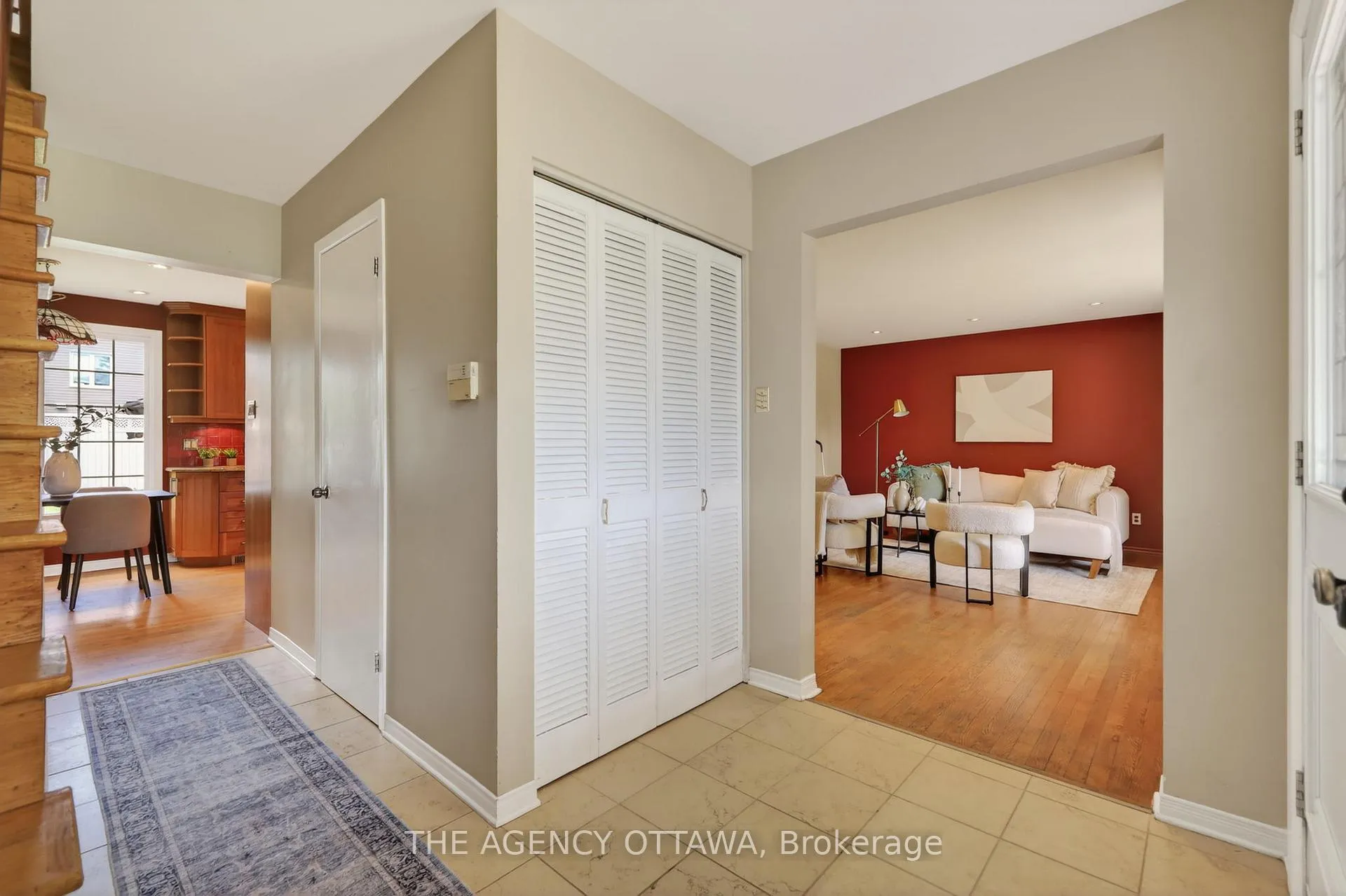 Photo 5 of 1681 Amberdale Crescent, Ottawa, Guildwood Estates - Urbandale Acres — HOMEH