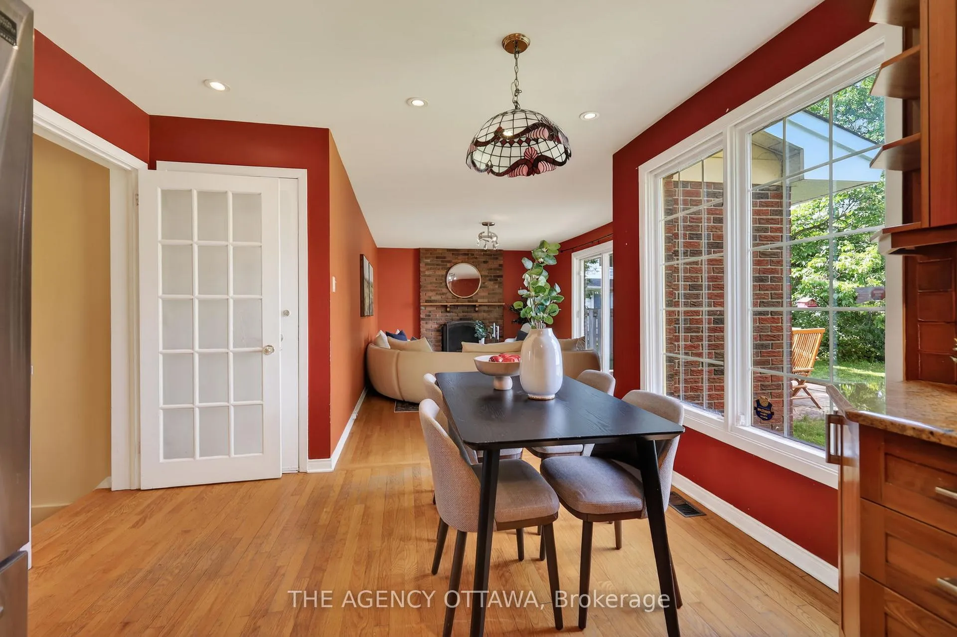 Photo 17 of 1681 Amberdale Crescent, Ottawa, Guildwood Estates - Urbandale Acres — HOMEH