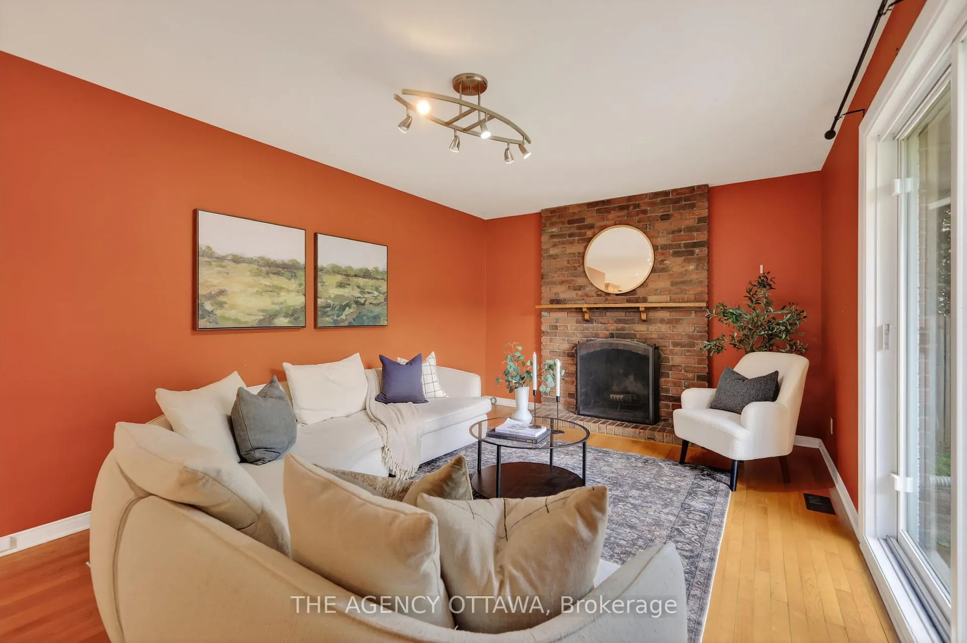 Photo 25 of 1681 Amberdale Crescent, Ottawa, Guildwood Estates - Urbandale Acres — HOMEH