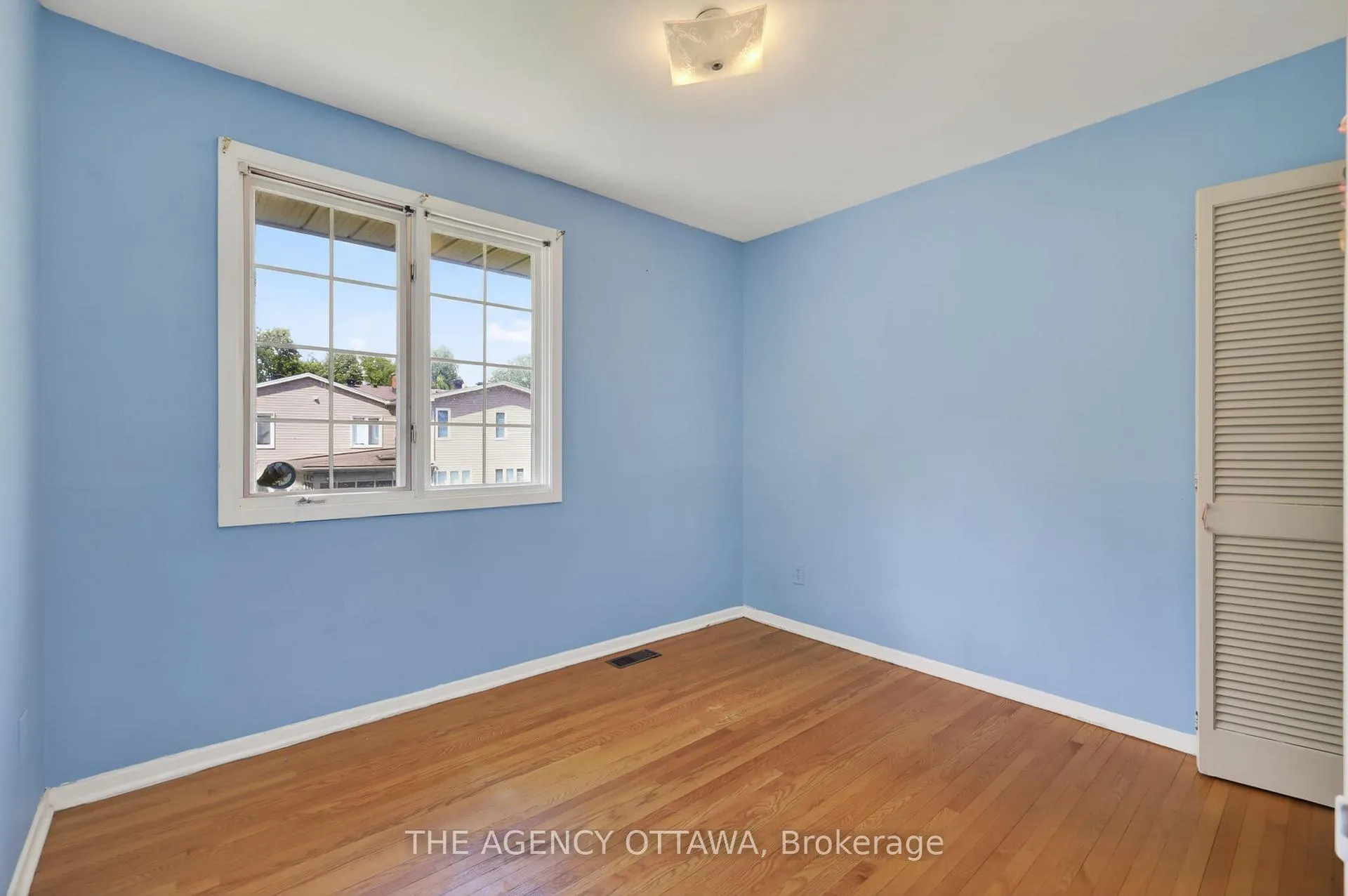Photo 37 of 1681 Amberdale Crescent, Ottawa, Guildwood Estates - Urbandale Acres — HOMEH