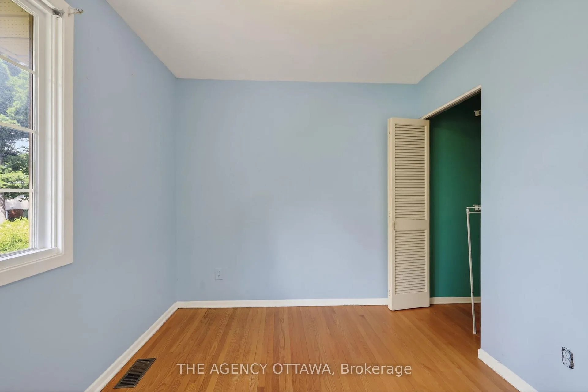 Photo 38 of 1681 Amberdale Crescent, Ottawa, Guildwood Estates - Urbandale Acres — HOMEH