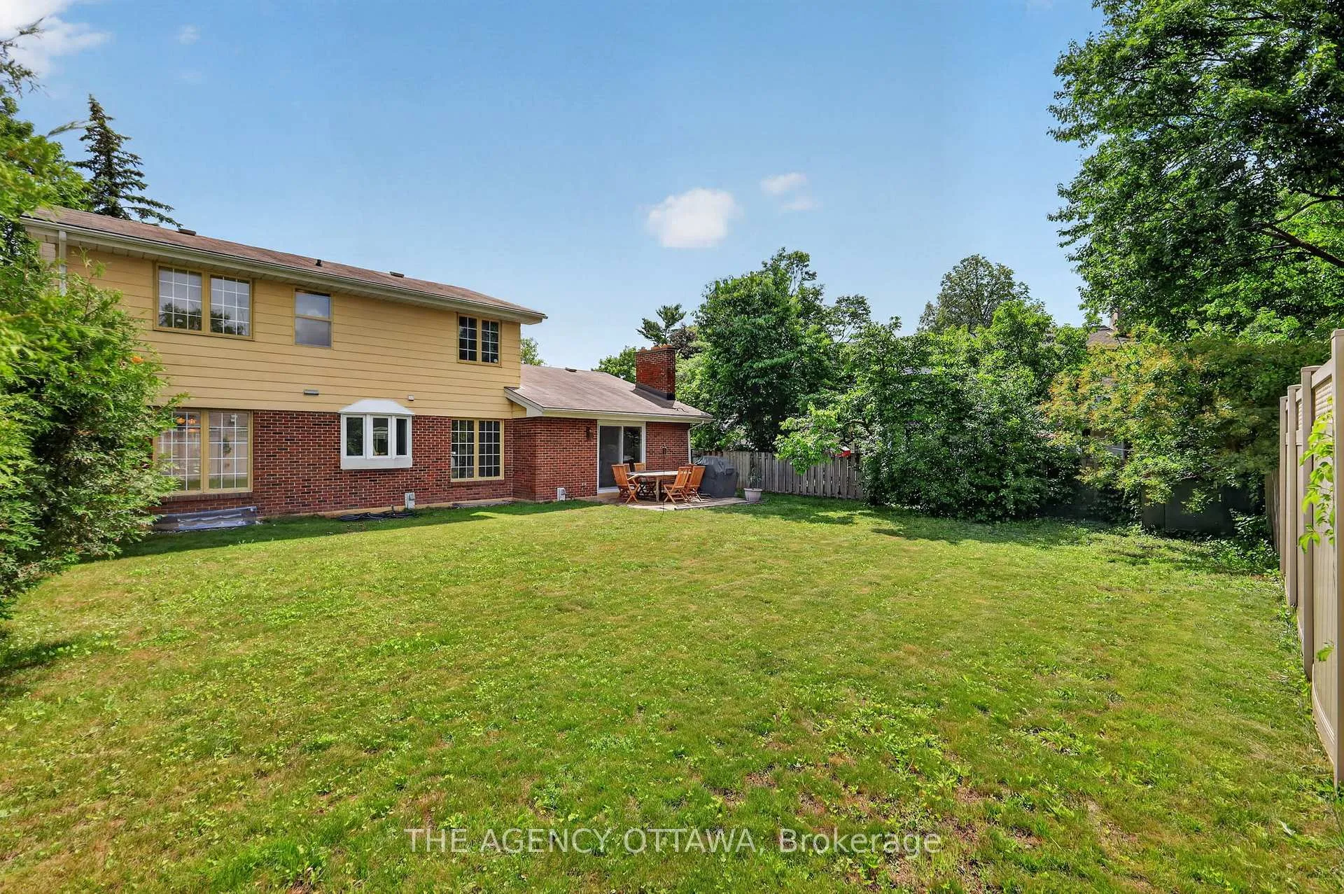 Photo 47 of 1681 Amberdale Crescent, Ottawa, Guildwood Estates - Urbandale Acres — HOMEH