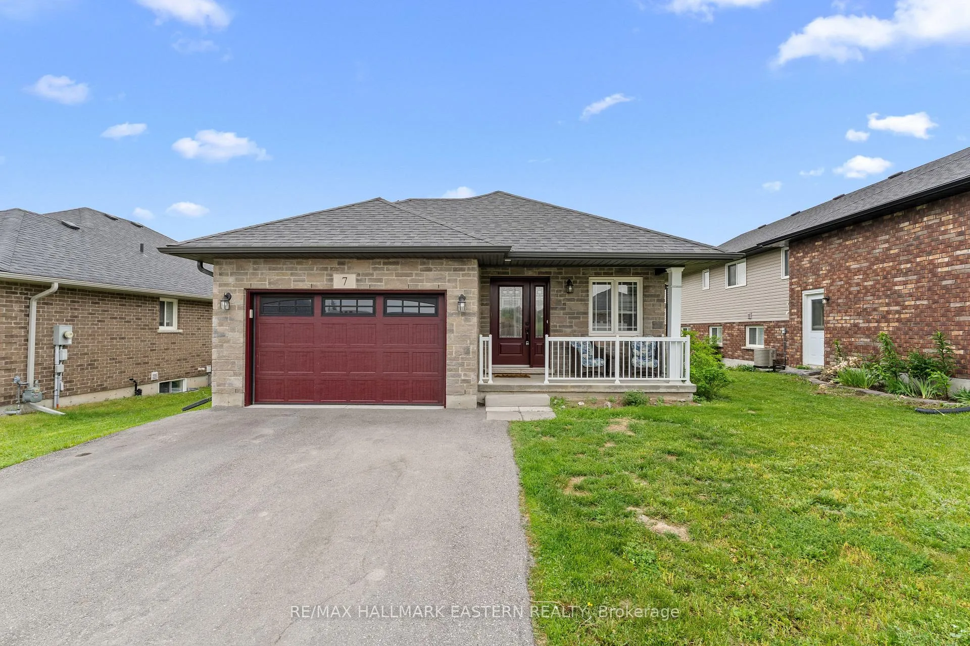 Front of 7 Millpond Lane